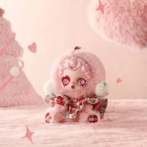 POP MART SKULLPANDA Winter Symphony Series Plush Rhapsody